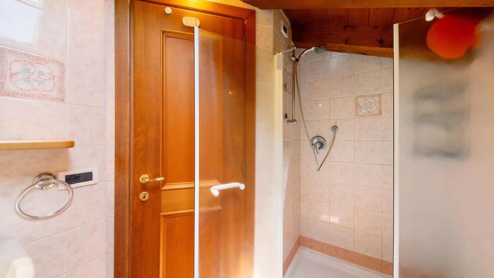 Appartamento Al Pelmo A Vinigo Apartment