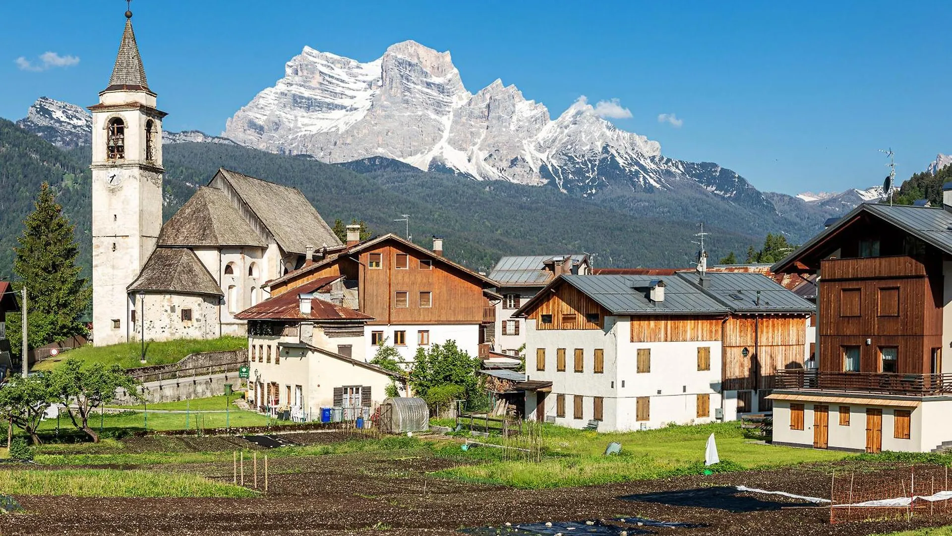 Appartamento Al Pelmo A Vinigo Apartment